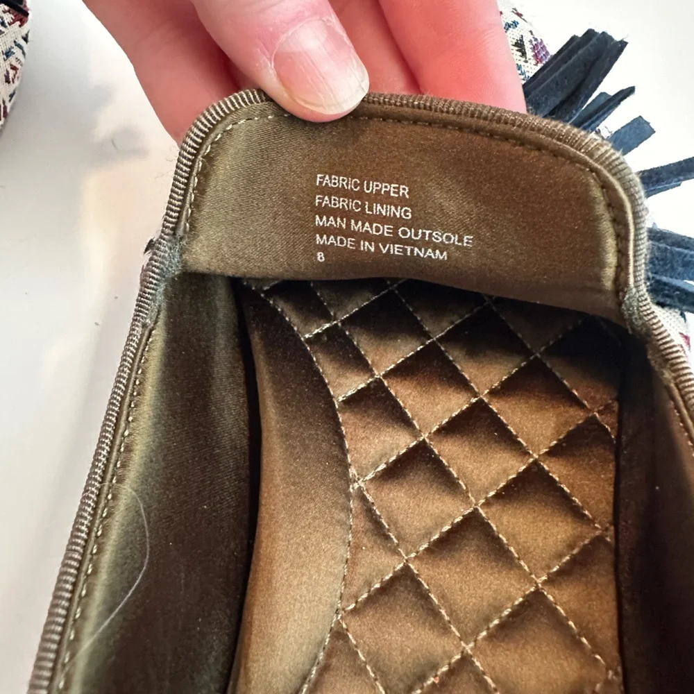 Birdies Women's Starling Loafers Multicolor Patterned Tapestry w/ Tassels size 8 - Picture 4 of 12